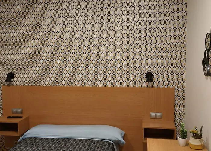 Roquefer Bilbao Central Rooms *