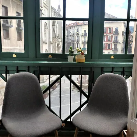 ロケフェール セントラル ルームズ ゲストハウス *